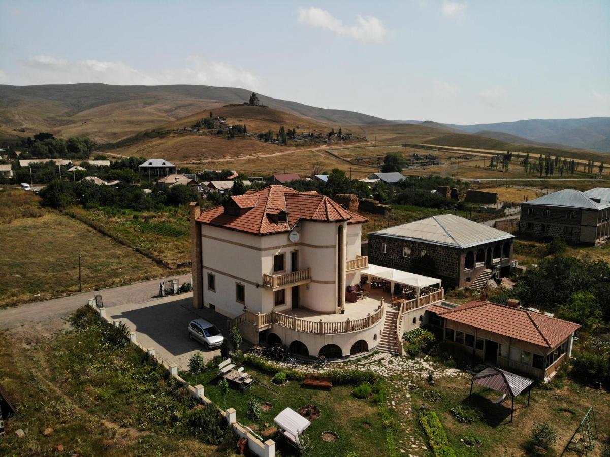 Tsaghkunq Guest House Sevan Buitenkant foto