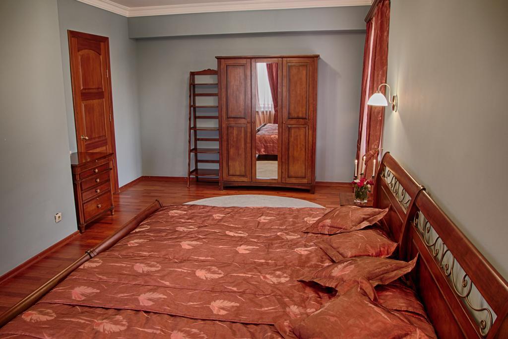 Tsaghkunq Guest House Sevan Buitenkant foto