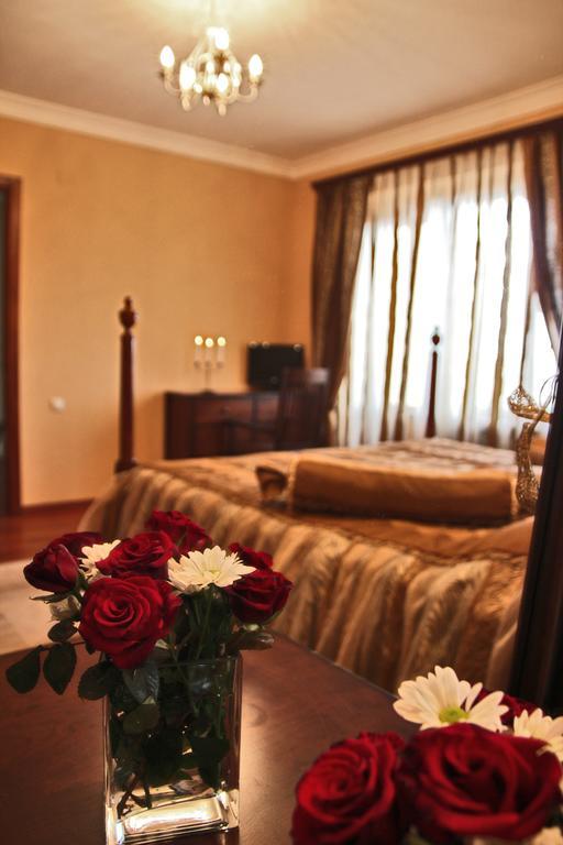 Tsaghkunq Guest House Sevan Buitenkant foto