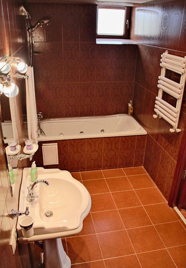 Tsaghkunq Guest House Sevan Kamer foto